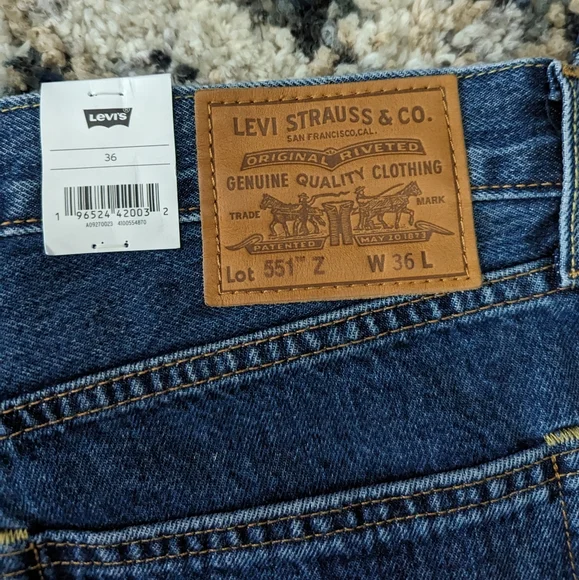 LEVIS PREMIUM: STRAIGHT CROP INDIGO PATTERN JEANS SZ 36 - Picture 2 of 3